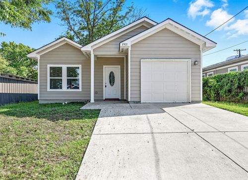 2911 Marshall St, Greenville, TX, 75401-4667 | Card Image