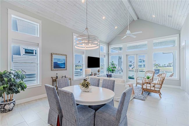 150 Foxtail Ln, House other with 3 bedrooms, 2 bathrooms and null parking in Rockport TX | Image 10