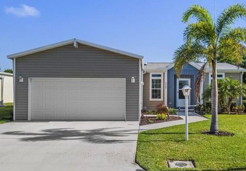 3600 Red Tailed Hawk Dr, Port St Lucie, FL, 34952-3023 | Card Image