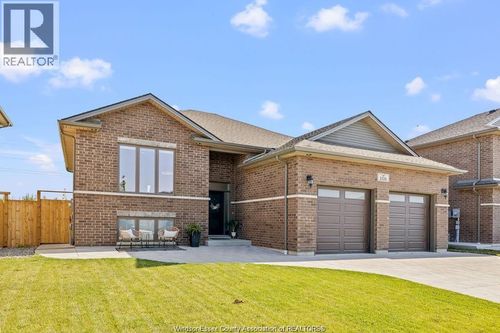 1334 Deer Run Trail, Belle River, ON, N0R1A0 | Card Image