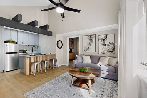 12-83 N Angel Fire Rd, Angel Fire, NM, 87710-8105 | Card Image