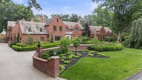 1909 Highgate Rd, Upper St. Clair, PA, 15241-2210 | Card Image