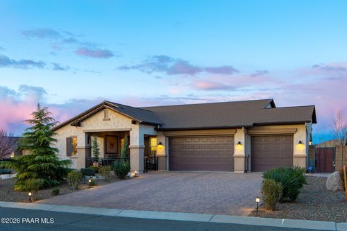 707 Lunar View Way, Chino Valley, AZ, 86323-1180 | Card Image