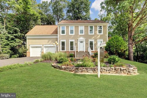 13616 Northbourne Dr, CENTREVILLE, VA, 20120-1776 | Card Image