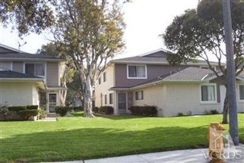 2612 Victoria Ave, Port Hueneme, CA, 93041-1141 | Card Image
