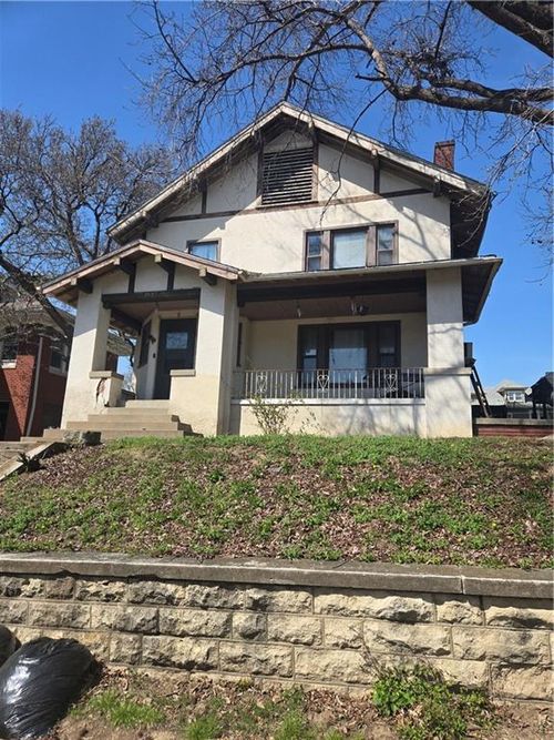 2515 Francis Street, St Joseph, MO, 64501 | Card Image