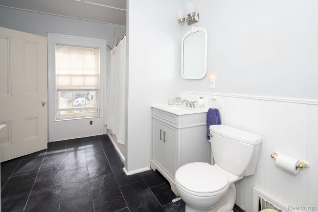 117 Bradley St, House other with 4 bedrooms, 3 bathrooms and null parking in Romeo MI | Image 36