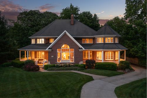 70 Forest Ave, Naperville, IL, 60540-4321 | Card Image