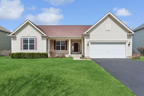 467 Snow St, Sugar Grove, IL, 60554-5225 | Card Image