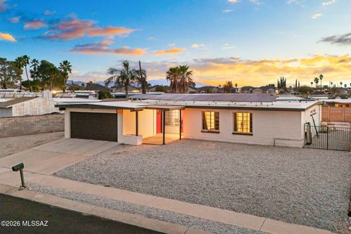 3012 S Hoffman Lane, Tucson, AZ, 85730 | Card Image
