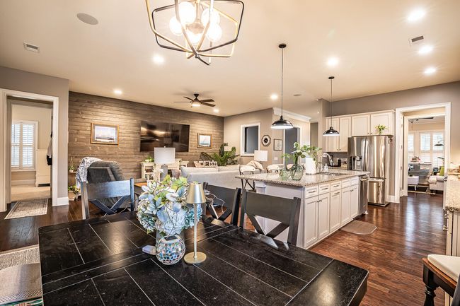 Copy of 18 Breakfast area and kitchen | Image 18