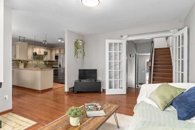 36 - 2323 Oakmoor Dr Sw, Townhouse with 4 bedrooms, 4 bathrooms and 2 parking in Calgary AB | Image 5