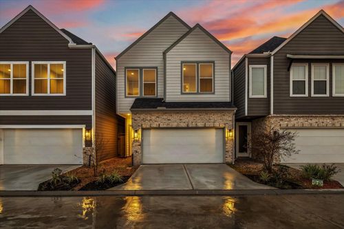 11319 Stonework Grove Ln, Houston, TX, 77076-1080 | Card Image