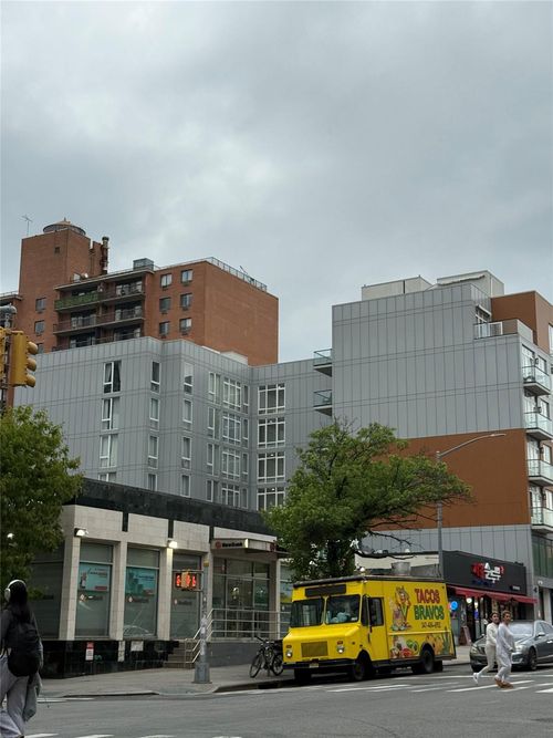2nd-fl-146 Northern Blvd, Flushing, NY, 11354 | Card Image