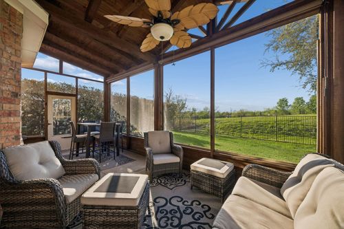 9413 Kings Link Cir, Rowlett, TX, 75089-9554 | Card Image