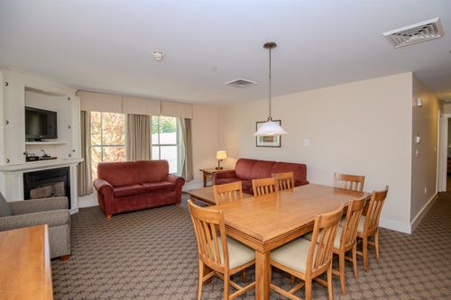 705/707 Qtr. I V Adams House, Ludlow, VT, 05149 | Card Image