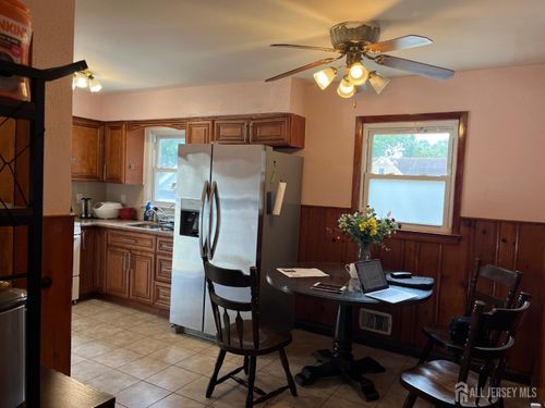 10 Travers Ave, Edison, NJ, 08817-5112 | Card Image