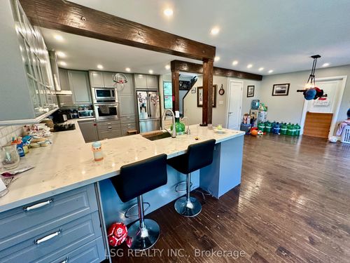 6180 18th Side Rd, Schomberg, ON, L0G1T0 | Card Image