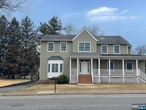 75 Alps Rd, Wayne, NJ, 07470-6022 | Card Image