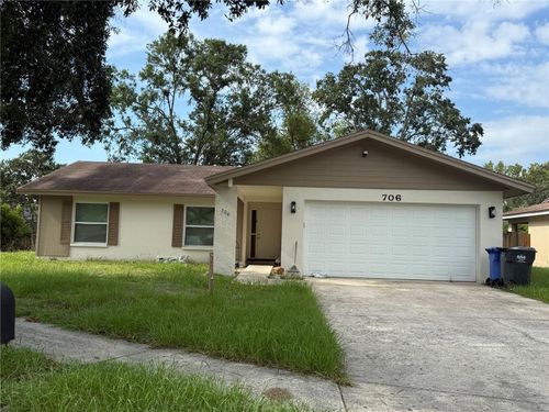 706 Regency Ct, TAMPA, FL, 33613-2148 | Card Image