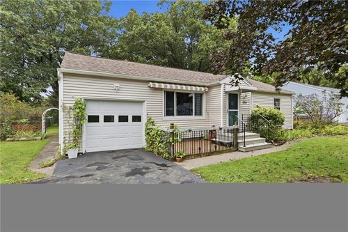 238 Bayway Drive, Webster, NY, 14580 | Card Image