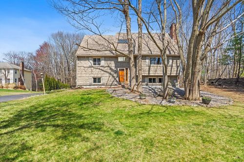 5 Quail Holw, Westborough, MA, 01581-3550 | Card Image