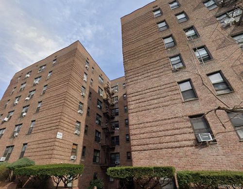 6p-83-60 Vietor Avenue, New York, NY, 11373 | Card Image