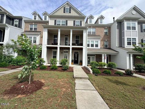 1286 Barn Cat Way, Apex, NC, 27502-4414 | Card Image