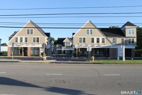 422-67 W Main St, Clinton, CT, 06413-1642 | Card Image