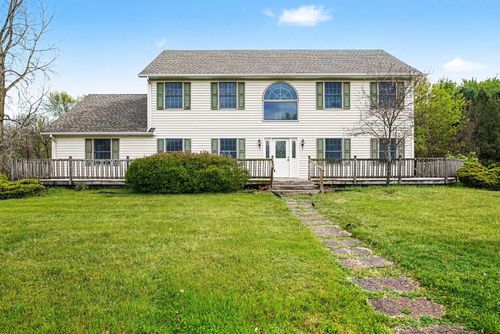 28810 Coulter St, Edwardsburg, MI, 49112-9637 | Card Image