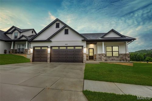 6420 Glennsway Dr, Imperial, MO, 63052-2918 | Card Image