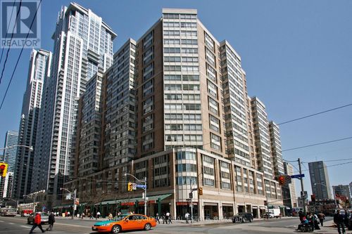 1903-717 Bay St, Toronto, ON, M5G2J9 | Card Image