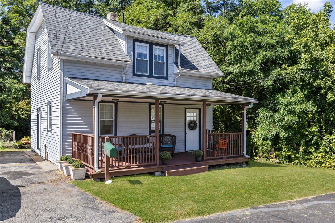 Villa Ave, North Providence, RI 02904