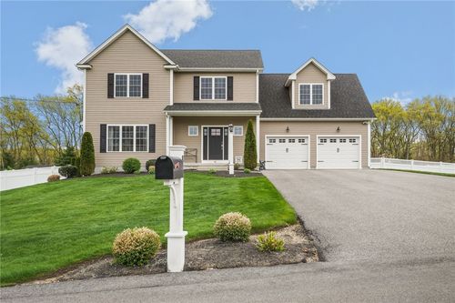 81 Golden View Dr, Johnston, RI, 02919-2848 | Card Image