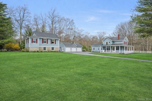 200 Bardonia Rd, Nanuet, NY, 10954-2148 | Card Image