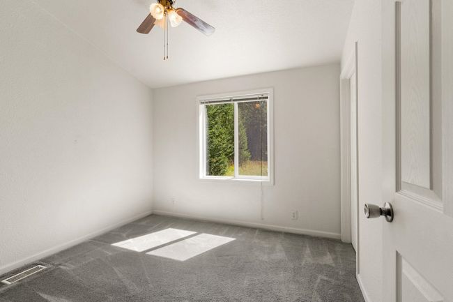 31 Arrow Ln, House other with 3 bedrooms, 2 bathrooms and null parking in Newport WA | Image 21