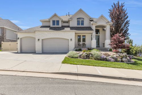 2680 Bridgeport Ave, Cottonwood Heights, UT, 84121-5603 | Card Image