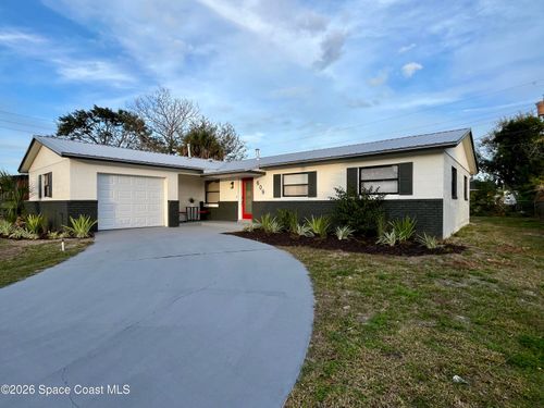 609 Ward Ave, Titusville, FL, 32796-2417 | Card Image