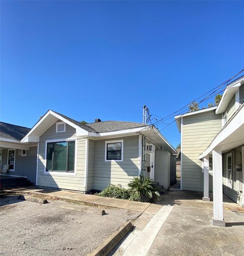 706 Dumble St, Houston, TX, 77023-1316 | Card Image
