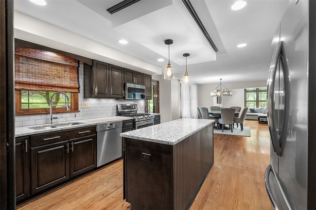 2616 Cedarvue Dr, House other with 4 bedrooms, 4 bathrooms and 2 parking in Pittsburgh PA | Image 9