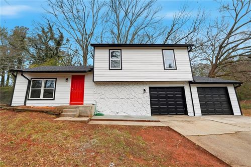677 Tarkington Rd S, Stone Mountain, GA, 30088-1634 | Card Image