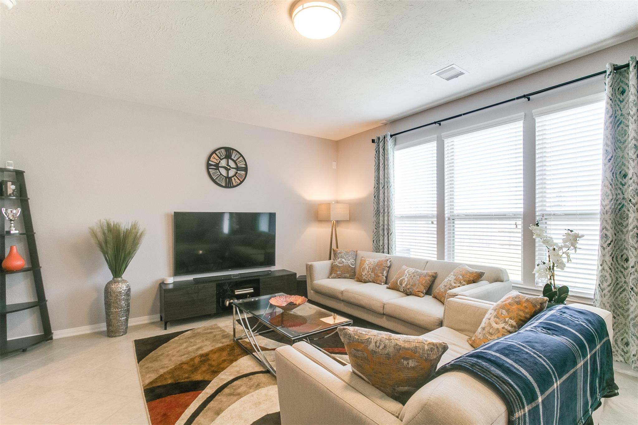 Residential Lease in Cypress 4