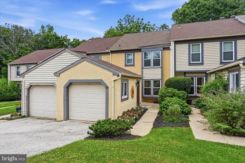 24 Cabot Ct, MEDIA, PA, 19063-5525 | Card Image