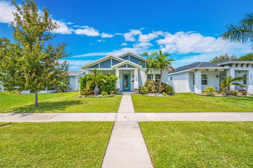 475 36th Ave N, ST PETERSBURG, FL, 33704-1325 | Card Image