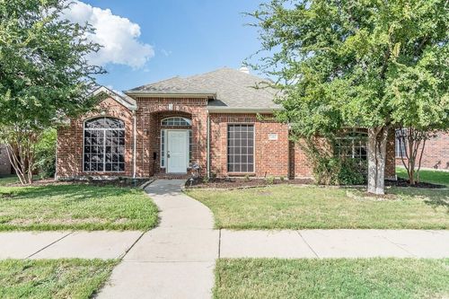 5512 Glenview Ln, The Colony, TX, 75056-3786 | Card Image