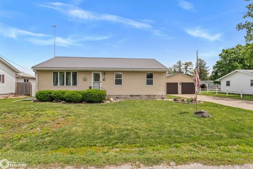 102 S 15th Avenue, Washington, IA, 52353 | Card Image