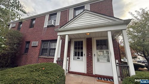 445 Union, Rutherford, NJ, 07070 | Card Image