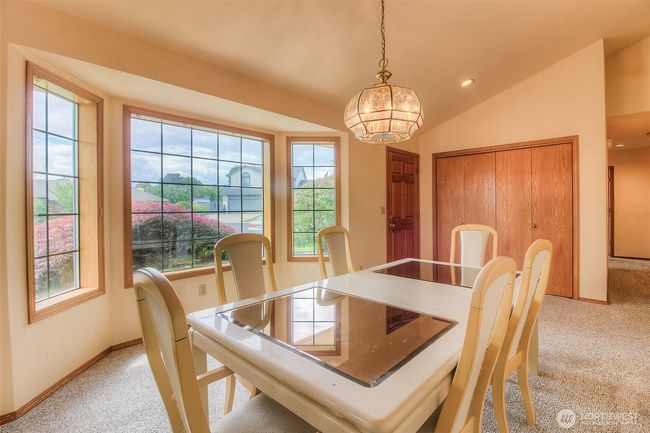 703 Tanarae Pl, House other with 3 bedrooms, 2 bathrooms and 2 parking in Yakima WA | Image 5