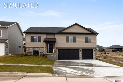 730 Hickory Hill Ln, Lincoln, NE, 68521-4009 | Card Image