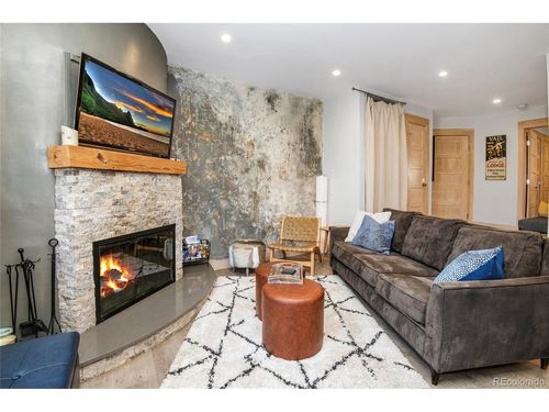109a-4192 Spruce Way, Vail, CO, 81657-4750 | Card Image